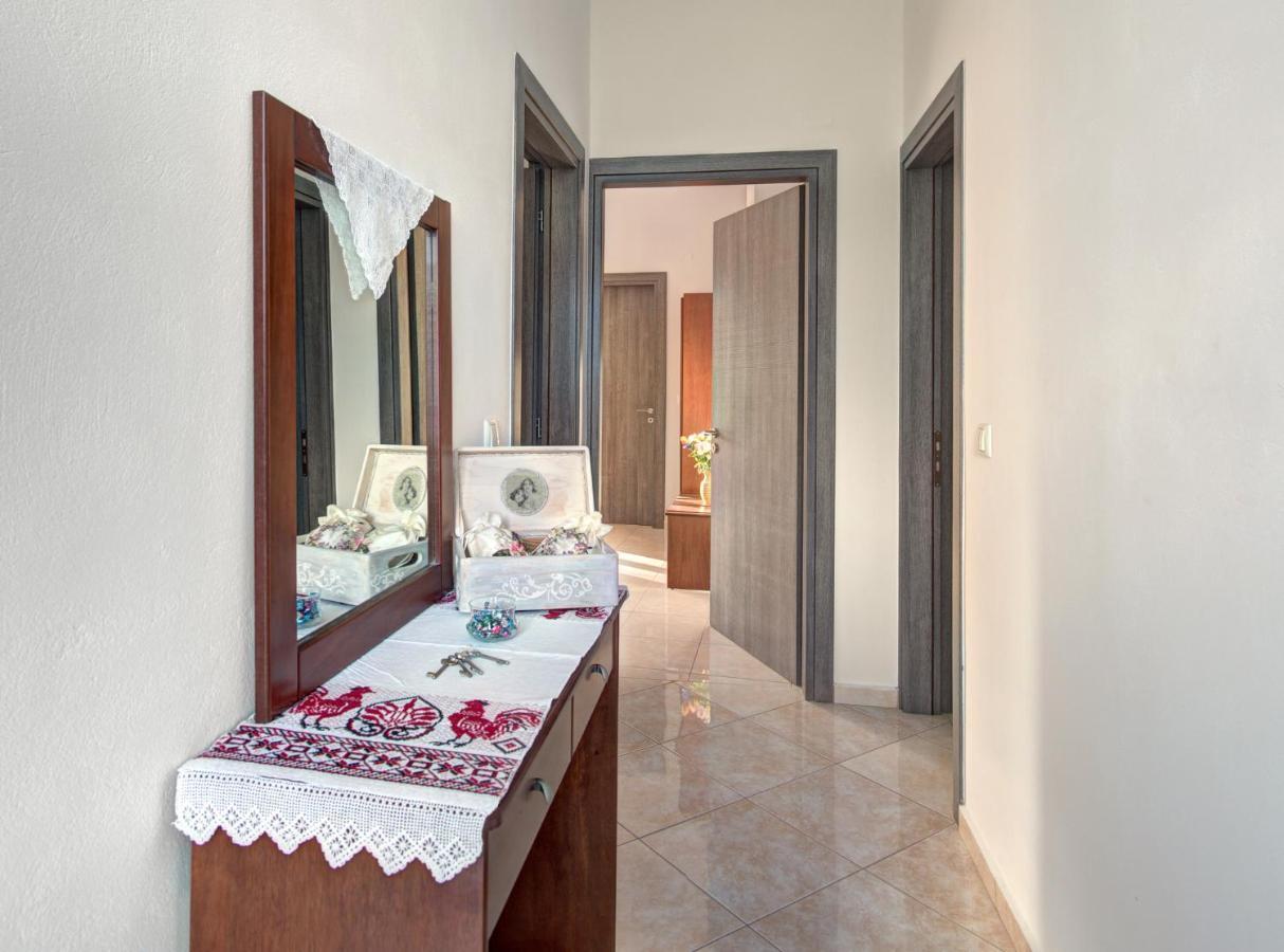 Antartisa B&B Limni  Exterior foto