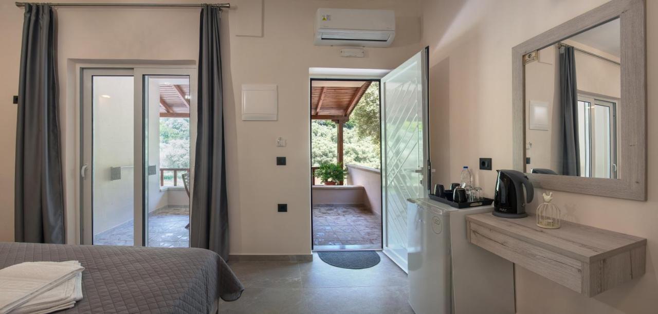 Antartisa B&B Limni  Exterior foto